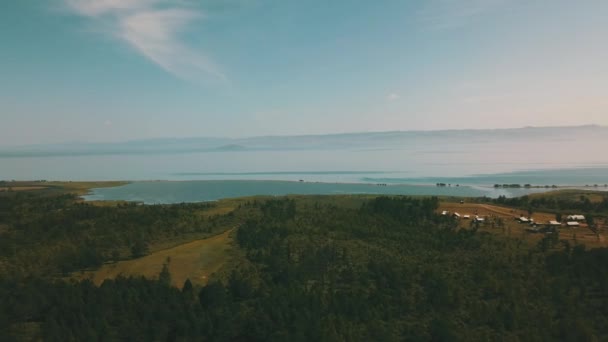 Sarma Valley View Baikal Lake Siberië vanuit de lucht — Stockvideo