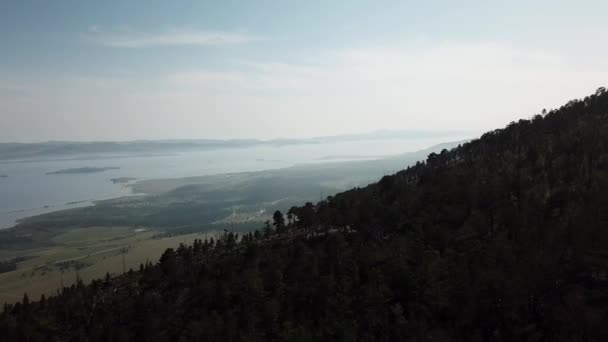 Sarma Valley View Baikal Lake Siberië vanuit de lucht — Stockvideo