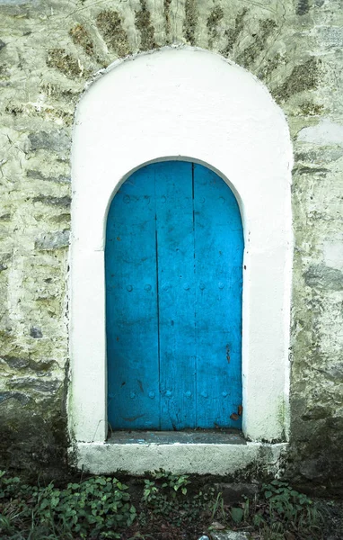 Old Wooden Doors Old Stone Building Your Design — Stock Photo, Image