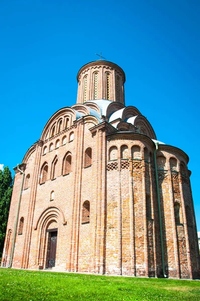 Edifício Igreja Ortodoxa Dia Ensolarado — Fotografia de Stock