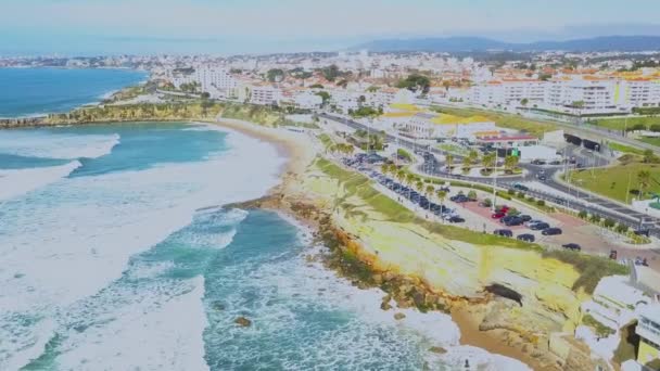 Drone Aéreo Vista Costa Atlântica Rastreamento Drone Shot Ondas Atingir — Vídeo de Stock