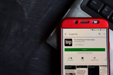 Bekasi, West Java, Endonezya. 18 Kasım 2018: Washington Post klasik dev app akıllı telefon ekranında. Washington Post klasik Washington Post tarafından geliştirilen bir freeware web tarayıcıdır