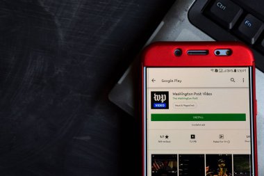 Bekasi, West Java, Endonezya. 18 Kasım 2018: Washington Post Video dev app akıllı telefon ekranında. Washington Post Video The Washington Post tarafından geliştirilen bir freeware web tarayıcıdır