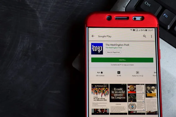 Bekasi, West Java, Endonezya. 18 Kasım 2018: The Washington Post dev app akıllı telefon ekranında. Washington Post Washington Post tarafından geliştirilen bir freeware web tarayıcıdır