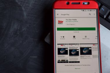 Bekasi, West Java, Endonezya. 23 Aralık 2018: Star hareket eden dev app akıllı telefon ekranında. Star cep Star Medya Grup Berhad tarafından geliştirilen bir freeware web tarayıcıdır