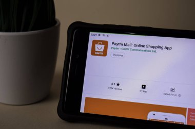 Bekasi, Batı Java, Endonezya. 5 Nisan 2019: akıllı telefon ekranında Paytm Mall dev uygulama. Online alışveriş Paytm tarafından geliştirilen bir Freeware Web tarayıcısı-One97 Communications Ltd