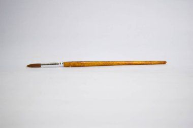 Çizim araçları, beyaz arka plan üzerinde izole boya fırçaları