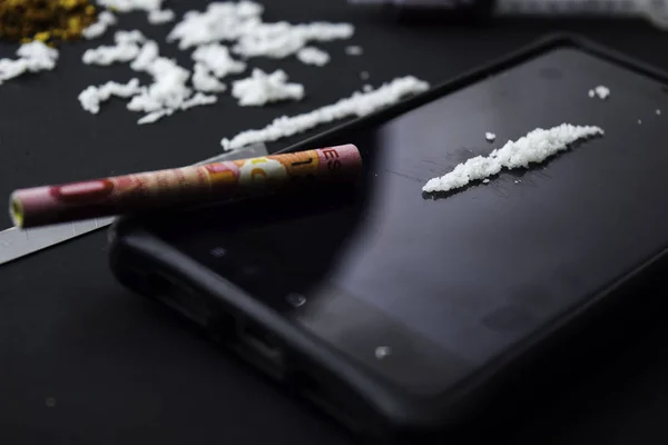 Cocaine Indonesia Rupiah Smartphone Ready Uses Dark Table Selective Focus — Stock Photo, Image