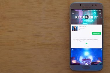 Bekasi, Batı Java, Endonezya. 3 Haziran 2019 : Returner 77 dev uygulaması Smartphone ekranında. Harry Potter Fantastic evet tarafından geliştirilen bir freeware web tarayıcısı