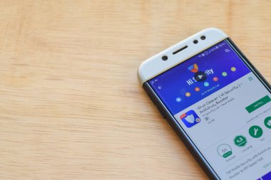 Bekasi, Batı Java, Endonezya. 3 Haziran 2019 : Smartphone ekranında Virus Cleaner (Hi Security) dev uygulaması. Antivirus, Booster Hi Security Lab tarafından geliştirilen bir freeware web tarayıcısı - Hawk Mobile