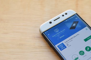Bekasi, Batı Java, Endonezya. 3 Haziran 2019 : Akıllı Telefon ekranında Sophos Mobile Security geliştirme uygulaması. Sophos, Sophos Limited tarafından geliştirilen ücretsiz bir web tarayıcısıdır.