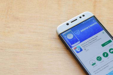 Bekasi, Batı Java, Endonezya. 3 Haziran 2019 : Smartphone ekranında Antivirus & Virus Remover dev uygulaması. Applock, Temiz, Boost Tapi Security Labs tarafından geliştirilen ücretsiz bir web tarayıcısıdır