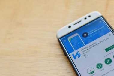 Bekasi, Batı Java, Endonezya. 3 Haziran 2019 : Akıllı Telefon ekranında V3 Mobile Security - Antimalware/Booster/Appslock geliştirme uygulaması. V3 Ahnlab Inc tarafından geliştirilen bir freeware web tarayıcısıdır