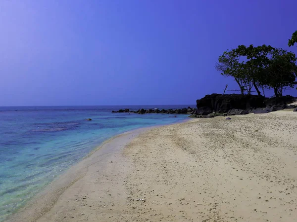 Красивый пейзаж в Индонезии, Lampung Ocean Coastline — стоковое фото