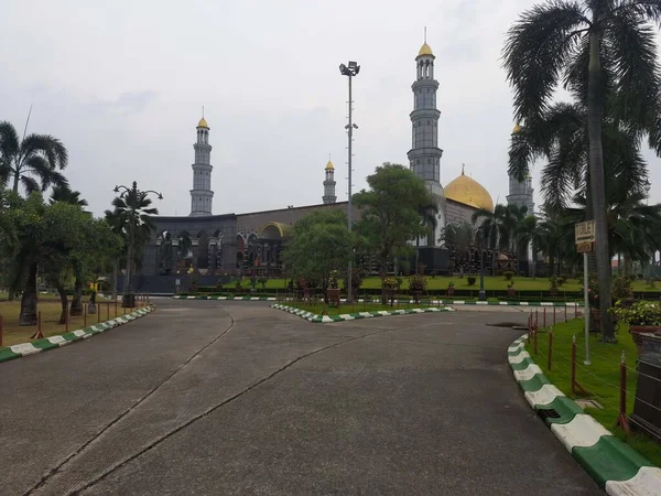 Largest Mosque Masjid Kubah Emas Depok Ramadan Eid Concept Background — Stock Photo, Image