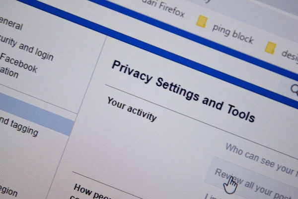 Privacy Setting Tools Facebook Website Home Page Het Computerscherm Facebook — Stockfoto