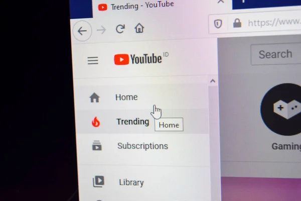 Главная Страница Сайта Youtube Экране Youtube Веб Браузер Разработанный Компанией — стоковое фото