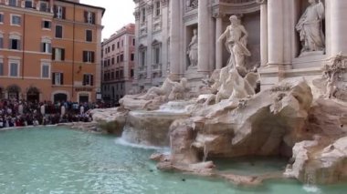 Trevi, Roma Çeşmesi