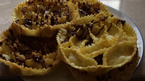Typisches Dessert Aus Kampanien Scorpelle Genannt Mit Schokolade Überzogen Während — Stockvideo