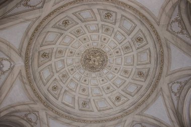 Royal Palace of Caserta, dünyanın en büyük Kraliyet Sarayı