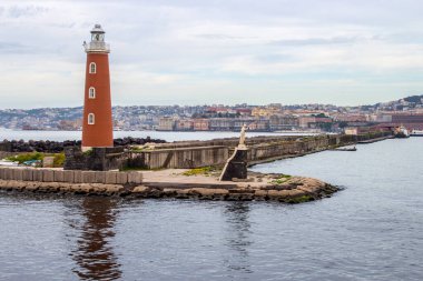 Napoli Limanı 'nın deniz feneri