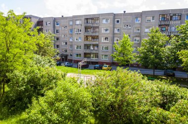 Bu bölge tam bu yaşam daire blok 1978-1985 yılında inşa edildi. Bu nüfus orada yaklaşık 35000 günüdür. Büyük bir örnek mimarisinin çağdaş Sovyetler Birliği beton.