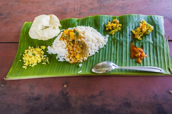 Kerala Bilinen Geleneksel Ziyafet Veya Sadya Için Haşlanmış Pirinç Bir — Stok fotoğraf