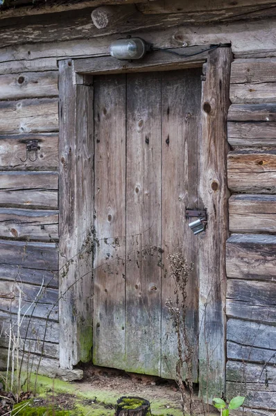 Casa Abandonada Pueblo Lituano Puerta Cerrada Con Llave — Foto de Stock