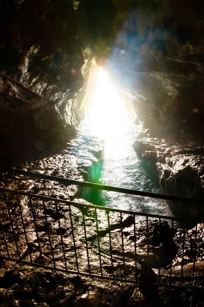 Increíble Cueva Redonda Natural Los Acantilados Del Parque Nacional Rosh —  Fotos de Stock