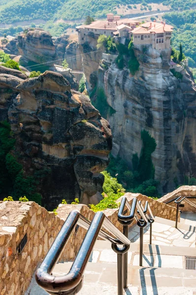 Meteora Řecko Června 2013 Panoramatický Pohled Meteoron Klášter Cliff Kamenné — Stock fotografie