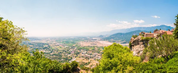 Meteora Řecko Června 2013 Panoramatický Pohled Malebné Meteora Krajina Skalních — Stock fotografie