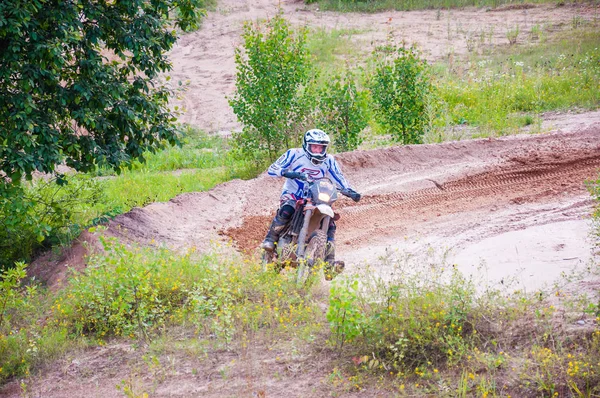 Vilnius Lithuania July 2013 Amateur Motorcyclists Practice His Manoeuvres Natural — Stock Photo, Image