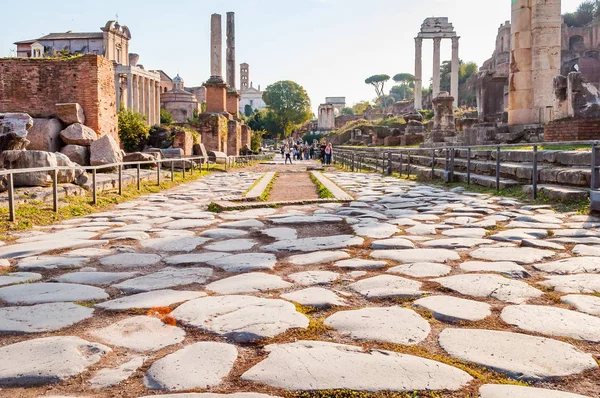 Roma Talya Kasım 2018 Ünlü Antik Roma Forum Tapınak Kiliseler — Stok fotoğraf