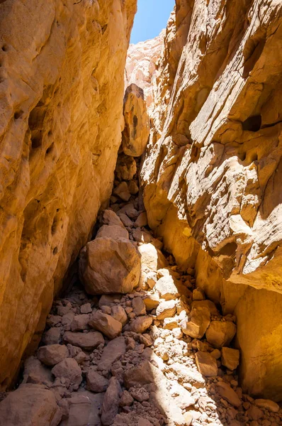 Formas Interesantes Senderos Rodeados Cuevas Rocas Acantilados Antiguas Minas Cobre — Foto de Stock