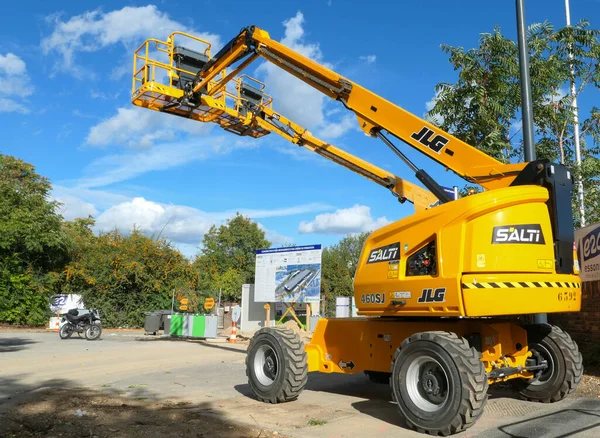 Ris Orangis Frankreich September 2020 Baumaschine Antennenplattform Für Arbeiter Die — Stockfoto