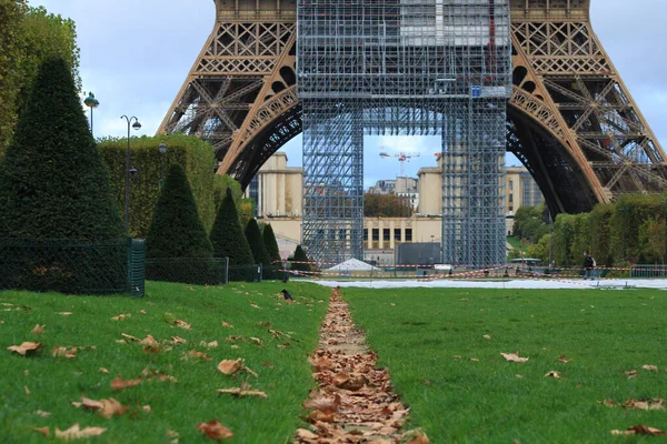 Parijs Frankrijk Oktober 2020 Eiffeltoren Een Plek Populair Bij Toeristen — Stockfoto