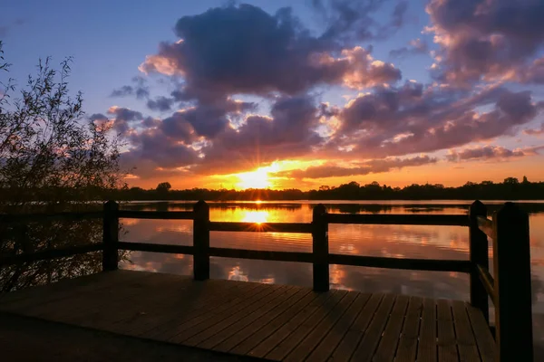 Amazing Sunrise Rural Scene Symmetry Sky Lake Sunset Clouds Reflecting — Stock Photo, Image