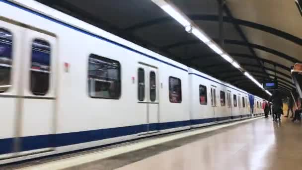 Metro Madrid Tercera Parte — Stok video