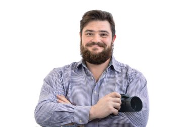 büyük yakışıklı sakallı fotoğrafçı nın portresi profes ile poz