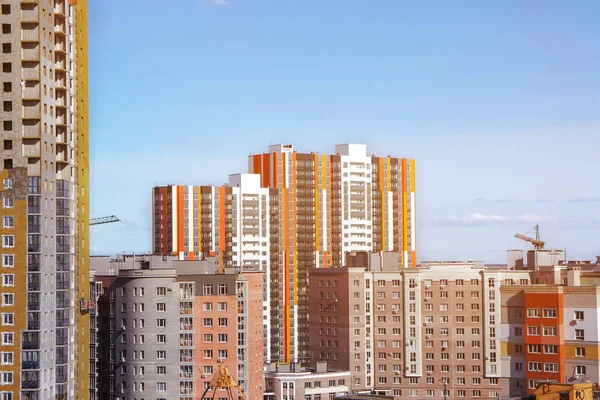 Construction crane on construction site build office skyscraper — Stock Photo, Image