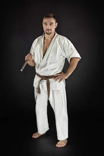 Portret Vechter Meester Draagt Traditionele Witte Kimono Met Stalen Samurai — Stockfoto