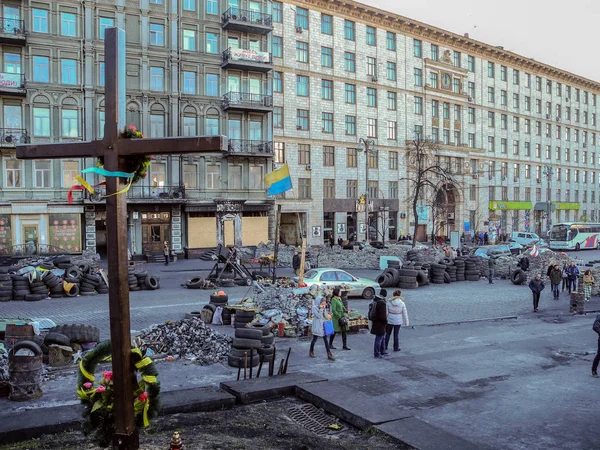 2014 年にウクライナのキエフ マイダンの対立後 — ストック写真