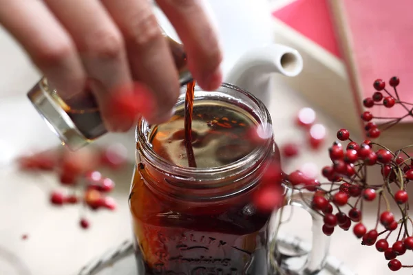 Tea Cherry Juice Black Tea Cherries Cherry Juice — Stock Photo, Image