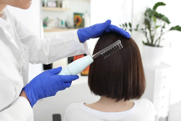 Cuidados Com Cabelo Tratamento Hidratante Para Cabelos Secos Quebradiços — Fotografia de Stock