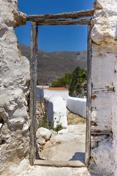 Vecchia porta su kalymnos — Foto Stock