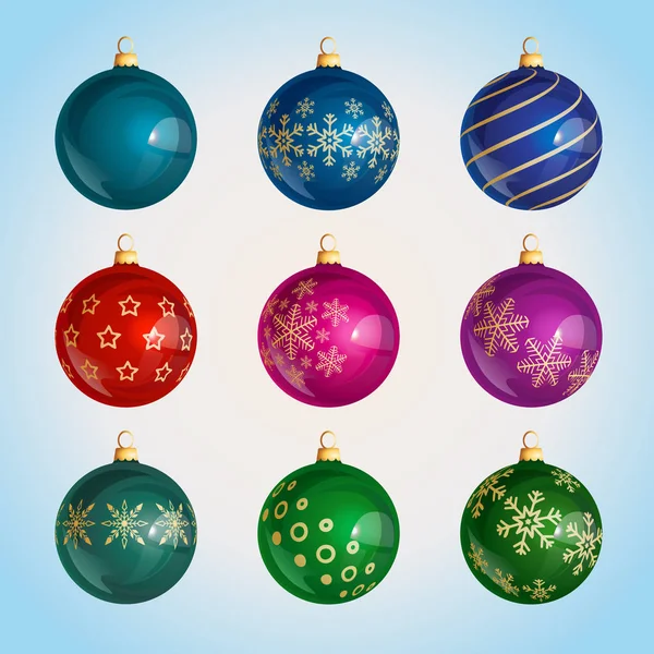Kar tanesi desenli farklı renklerde noel baloları, mutlu noeller ve kış arkaplanda kırmızı fiyonklar.