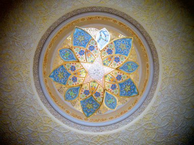 Cam tavan içinde Abu Dhabi Ulu Camii