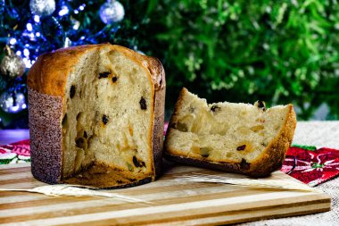 Geleneksel şekerlenmiş meyve Noel panettone