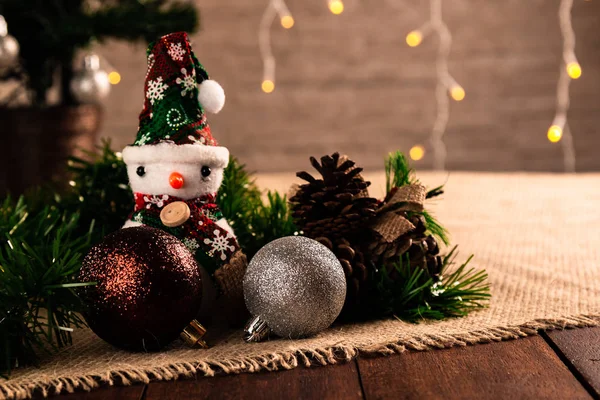 Kerstdecoratie Met Ballen Kaars — Stockfoto