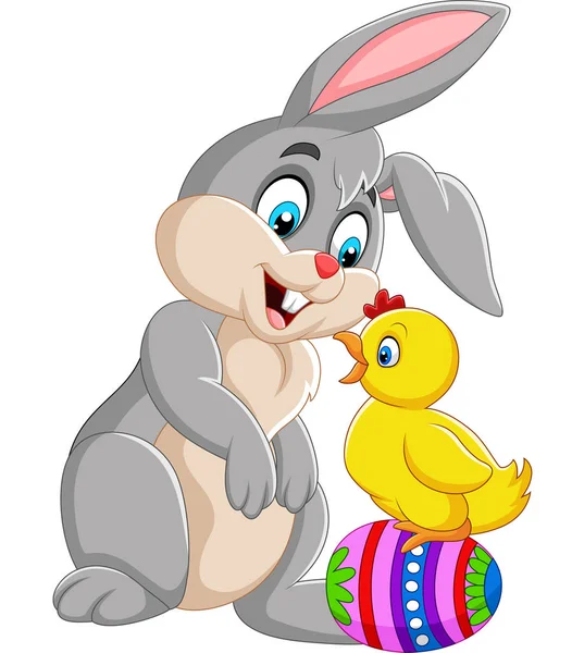 イースターエッグに赤ちゃんひよこ立っていると漫画のウサギのベクトル イラスト — ストックベクタ